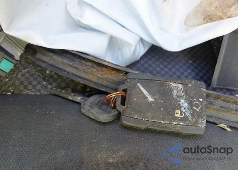 2018 Chevrolet Silverado 1500 2Lt from USA, damaged, VIN 3GCUKREC0JG572010